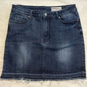 Jean mini skirt
